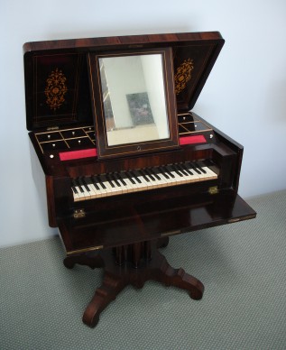 #298 Sewing Table Fortepiano 1846 32K jpeg