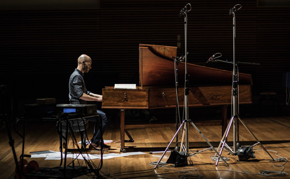 Erin Helyard recording in the 1773 Kirckman harpsichord 60K jpeg