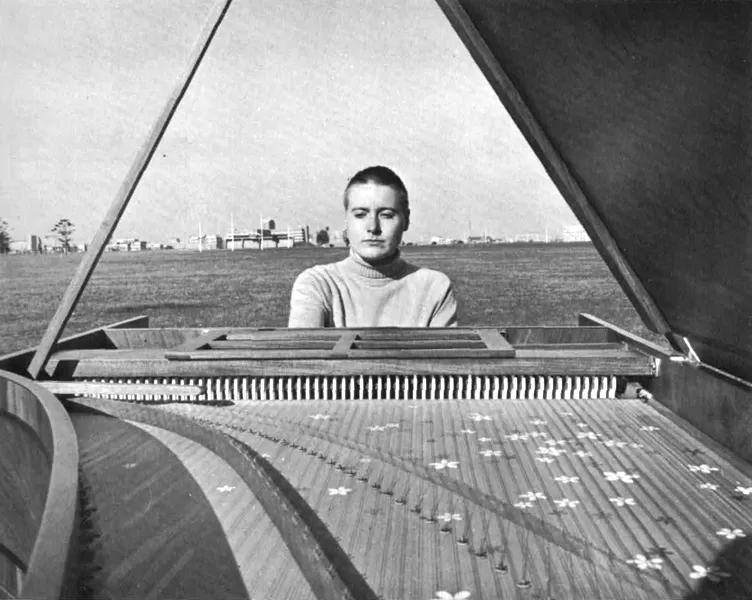 Mars McMillan 41K webp